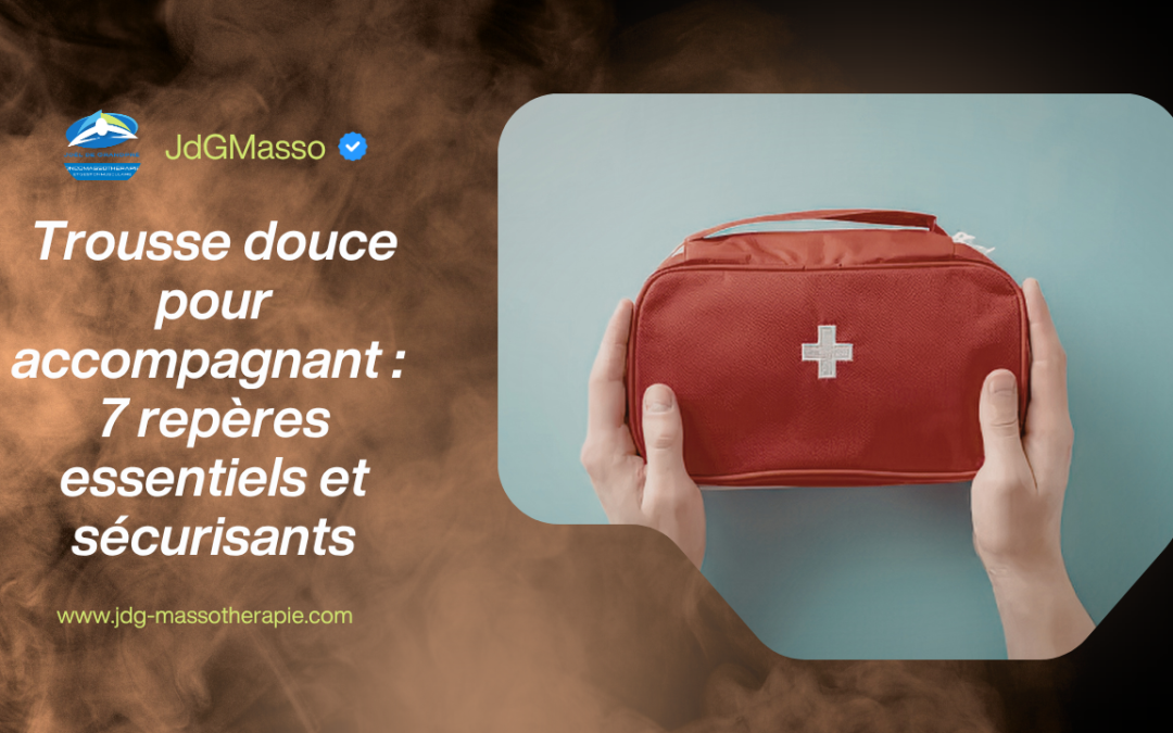 trousse douce pour accompagnant présentée dans une pochette rouge tenue entre deux mains